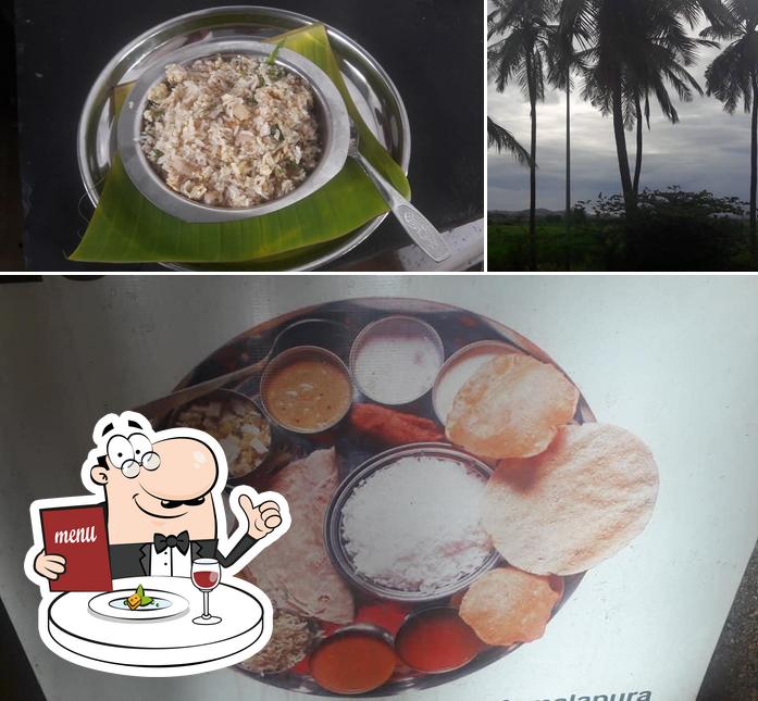 Among different things one can find food and exterior at Moonlight Veg Restaurant