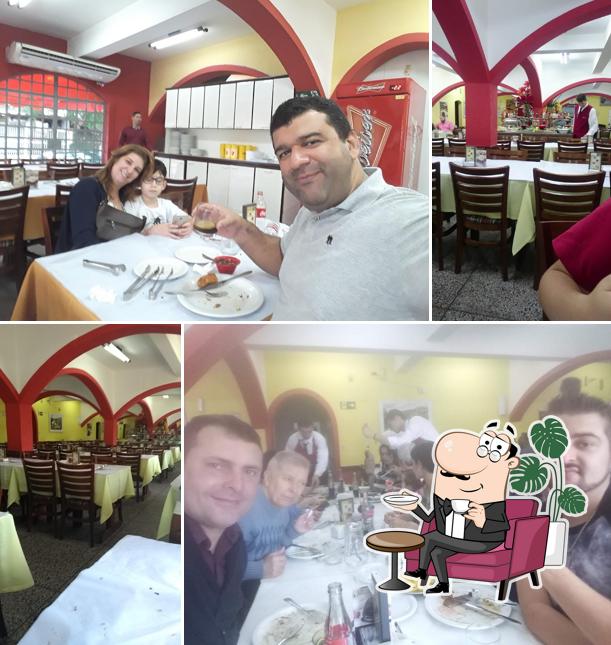 O interior do Churrascaria Grill 31