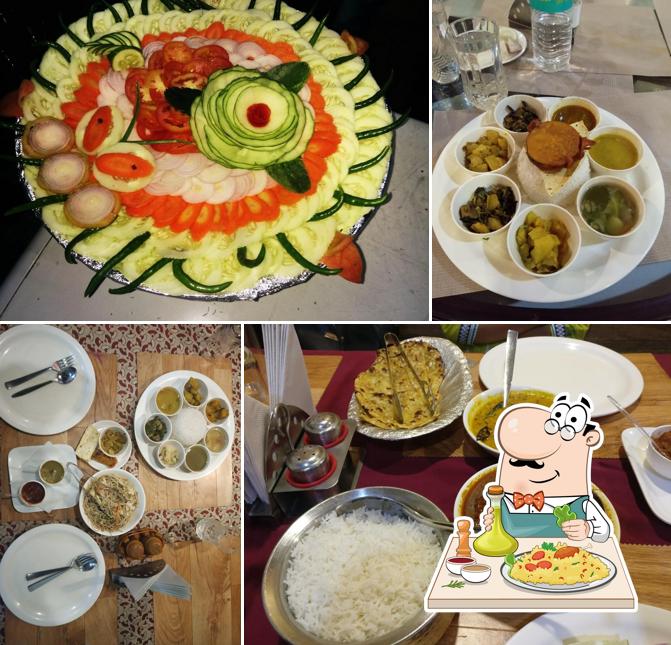 Food at Golden Orchid Restaurant And Lodge