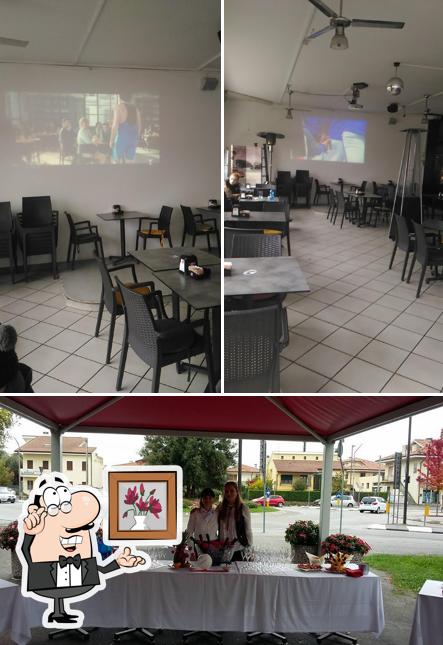 Dai un'occhiata agli interni di Bar Obizzi