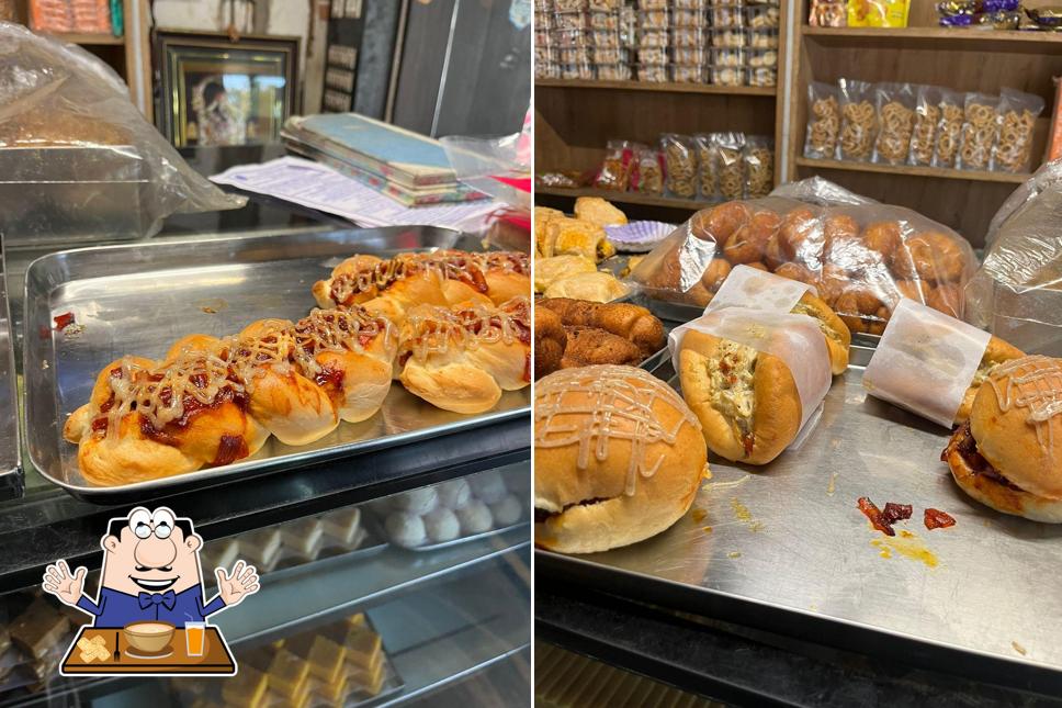 Food at OTTAPALAM BAKERY & SWEETS