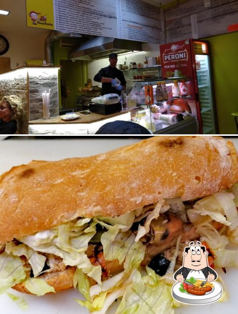 Cibo al Paninoteca piadineria Stuzzicotto