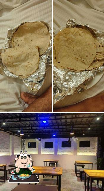 This is the photo showing food and interior at Nanaa’s Urban Dhaba