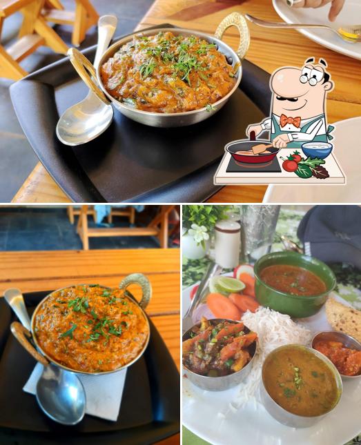 Chicken curry at CARPE DIEM CAFE