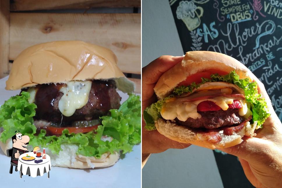 Delicie-se com um hambúrguer no Formiguinha Guaíra SP