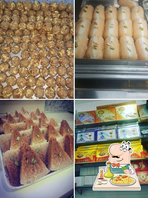 Food at New Arya Misthan Bhandar