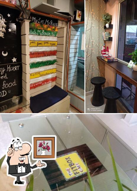 The interior of The Fitbox cafe'