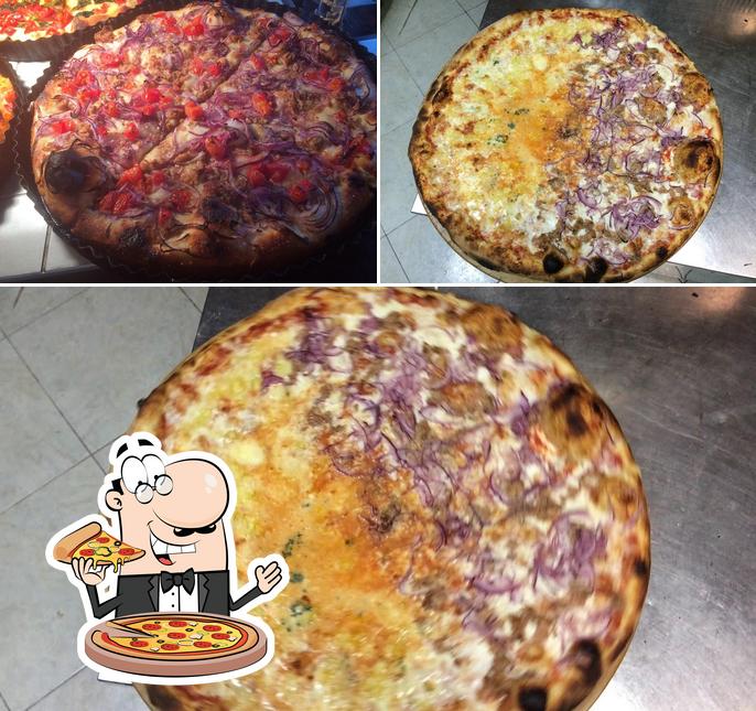 Scegli una pizza a Fuori Posto Rosticceria