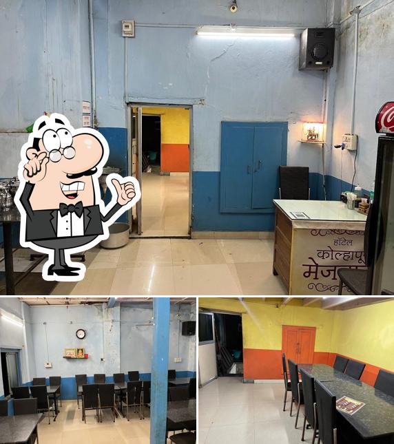 The interior of Hotel Kolhapuri Mejwani
