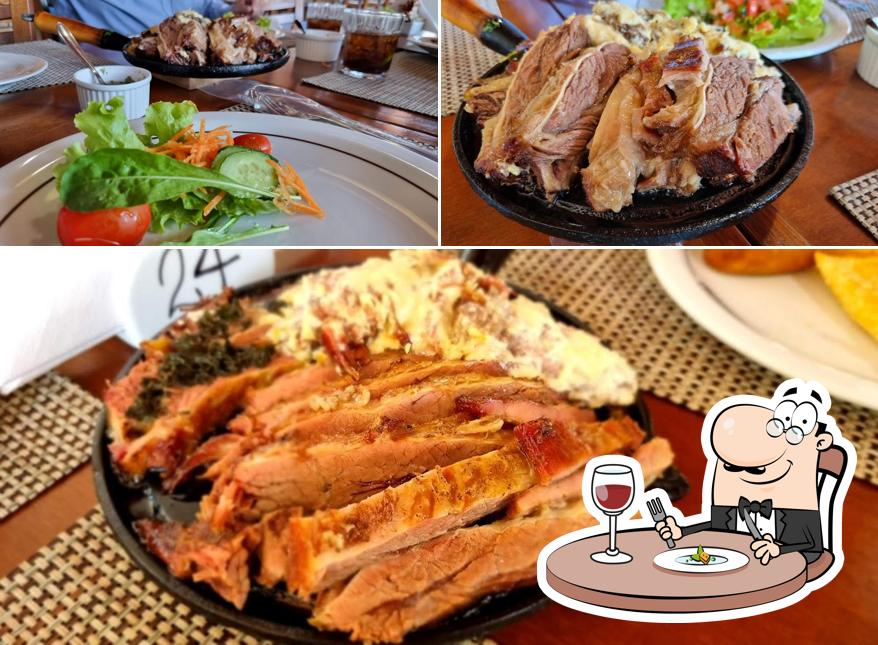 Comida em Confraria da Costela