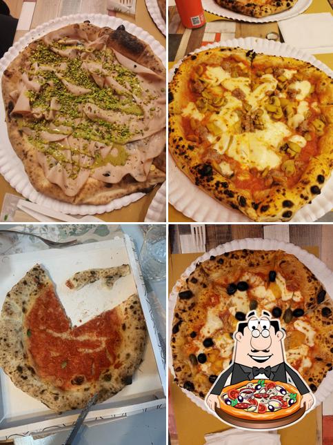 Ordina tra le svariate varianti di pizza