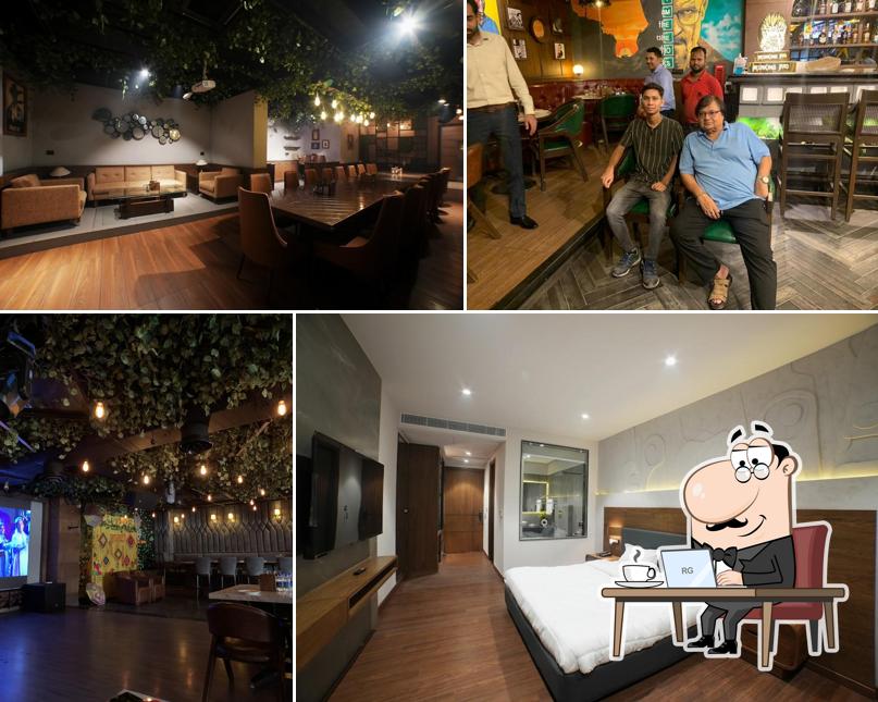 Check out how BREAKING BAD(BEAKER PEAKER) -Rooms Bar Couple Cafe in Yamunanagar looks inside