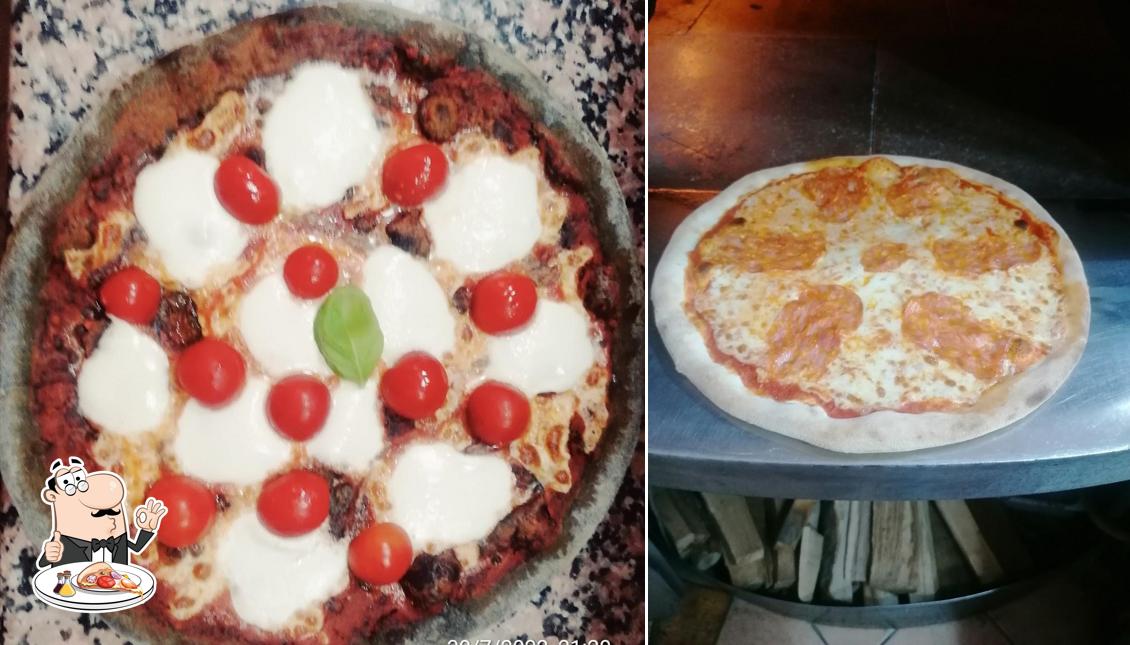 Ordina tra le svariate varianti di pizza