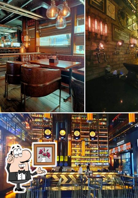 Take a seat at one of the tables at Refinery 091