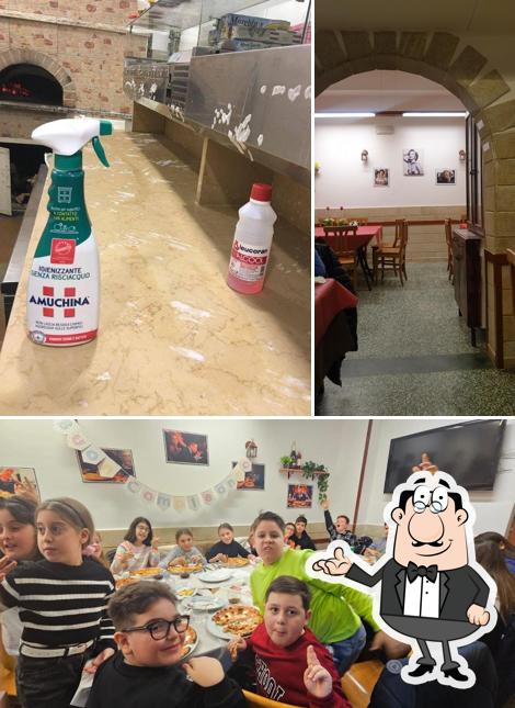 Questa è la foto che raffigura la interni e bevanda di L'Arte della Pizza