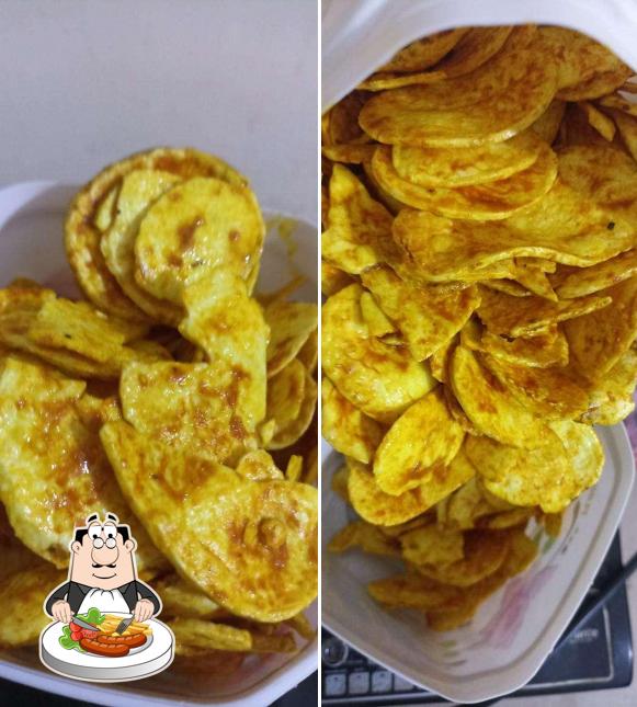 Food at New Lucky Namkeen