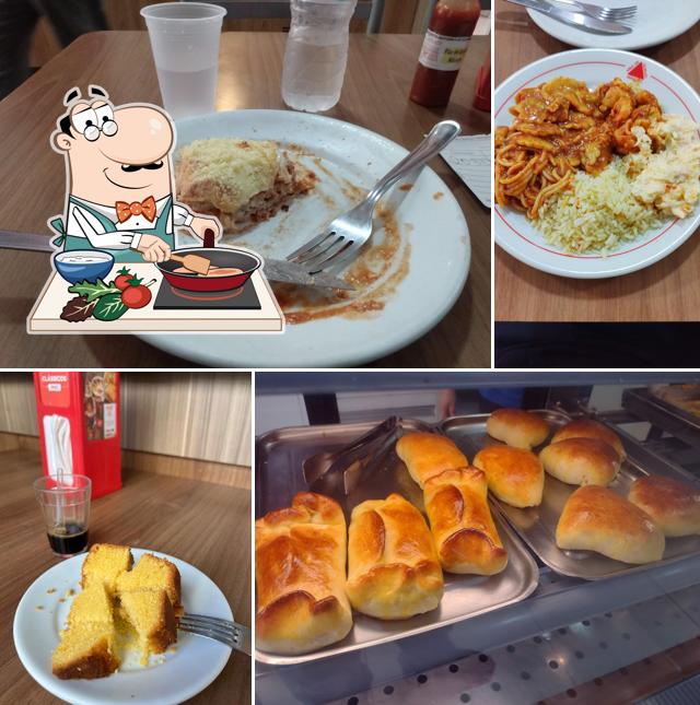 Curry de frango em Pão De Queijo Mineiro