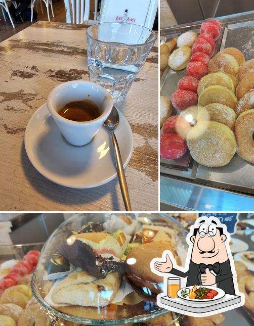 Platti al Pasticceria Caffetteria Manuela