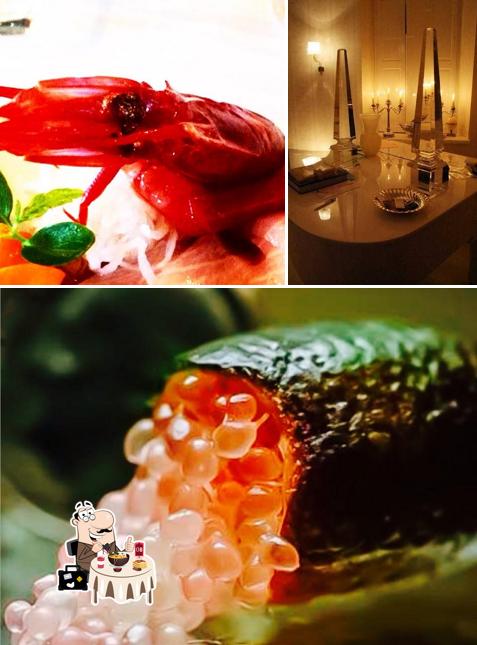 La cibo e tavolo da pranzo del ristorante