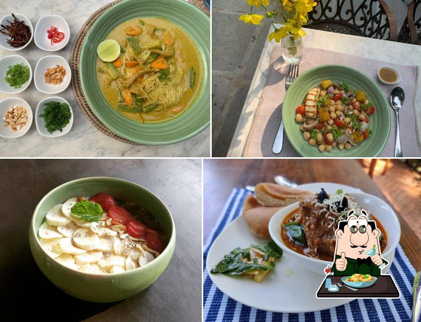 Whispering cafe and Store