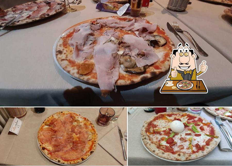 Scegli una pizza a Pepe Rosa