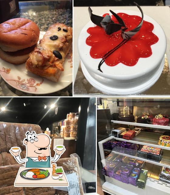 Meals at Puffs N Cakes Dwarka's Own Bakery