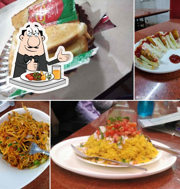 Food at Cone N Cakes
