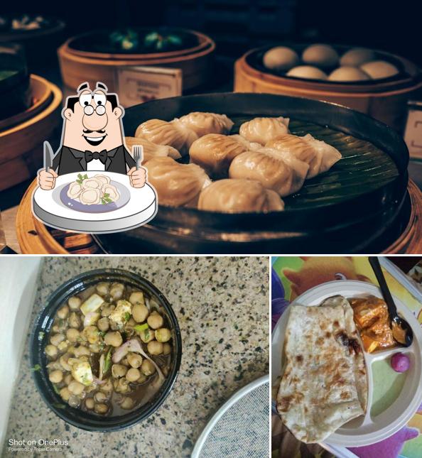 Dumplings at Shreejee Kitchen
