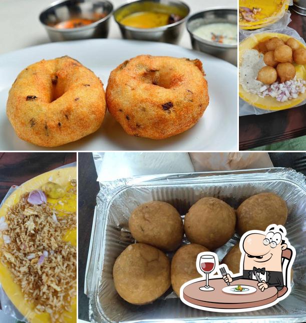 Food at Sri Anjaneya Tiffin's & Curries