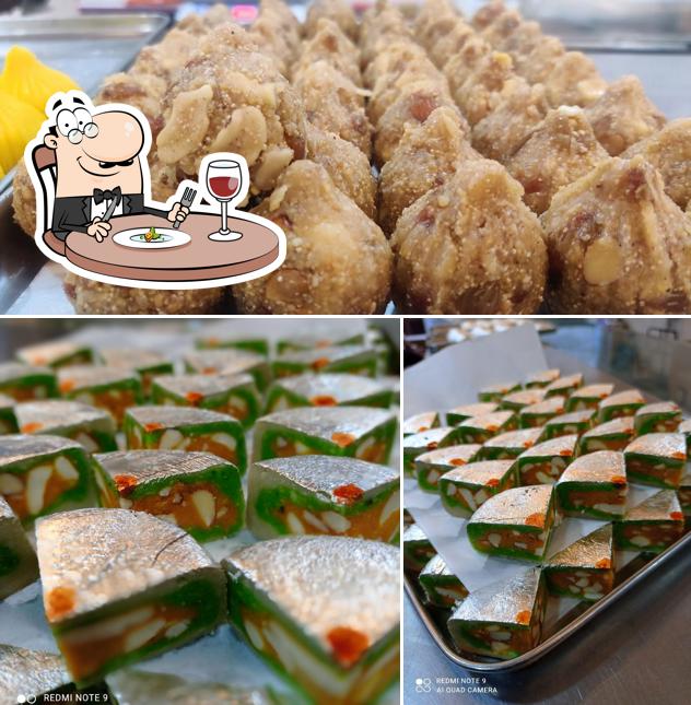Food at shudh dairy &sweets