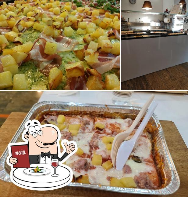 La cibo e interni del ristorante