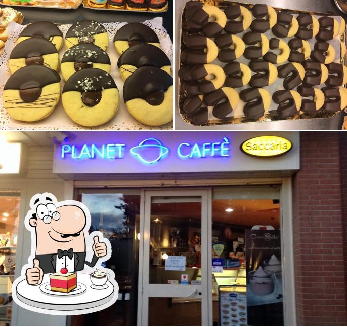 Caffè Planet serve un'ampia varietà di dessert