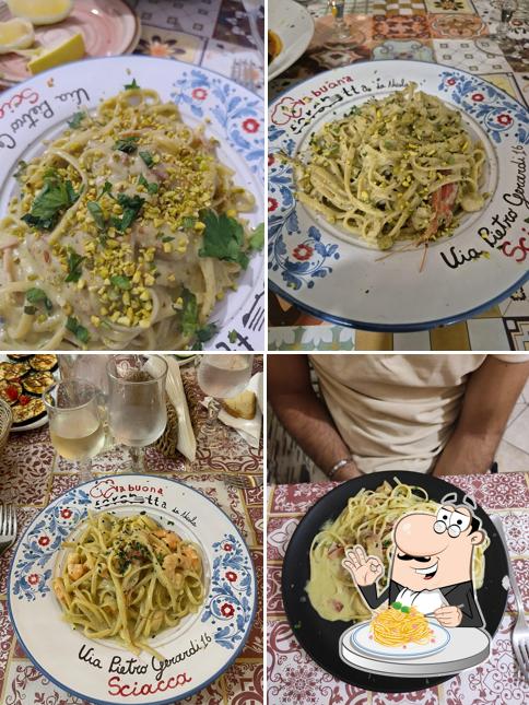 Spaghetti alla carbonara al Trattoria La Buona Forchetta