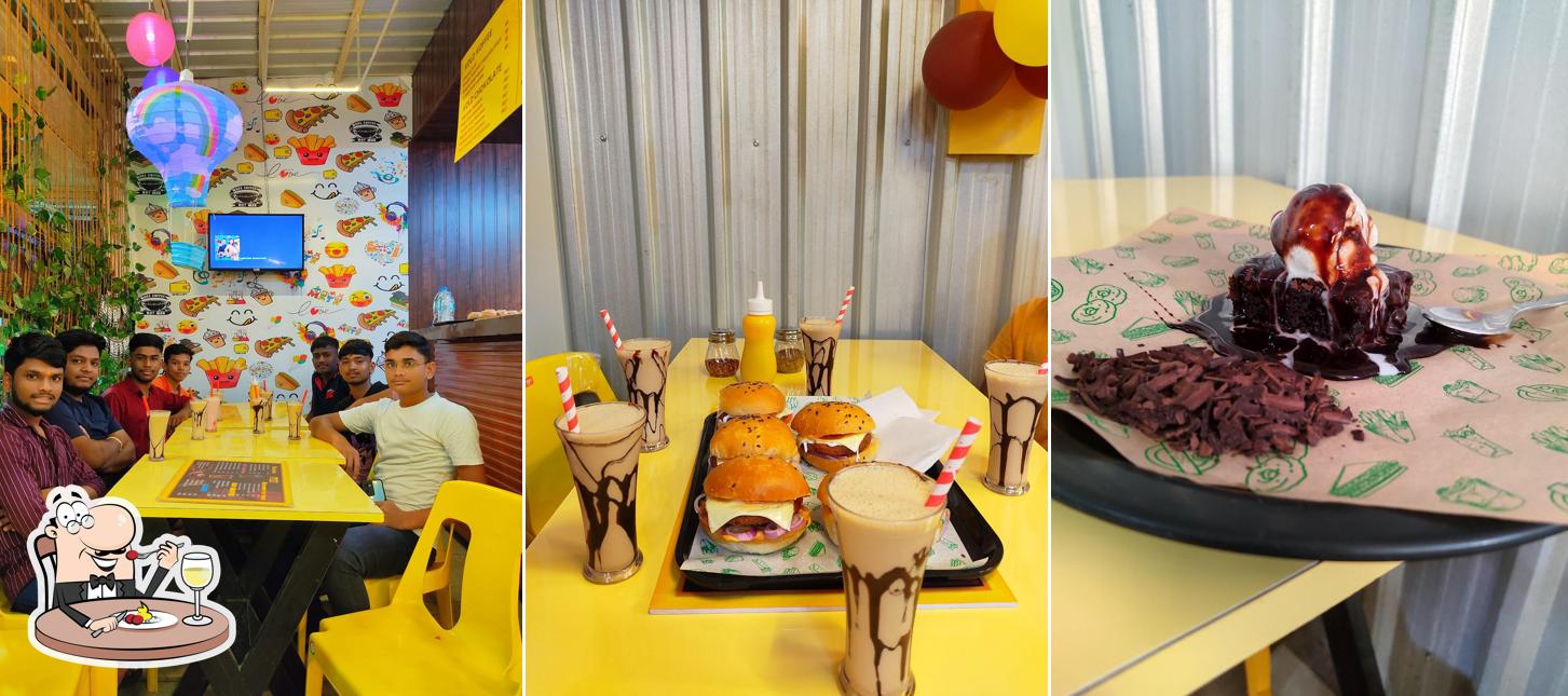 Food at Wallet Cafe