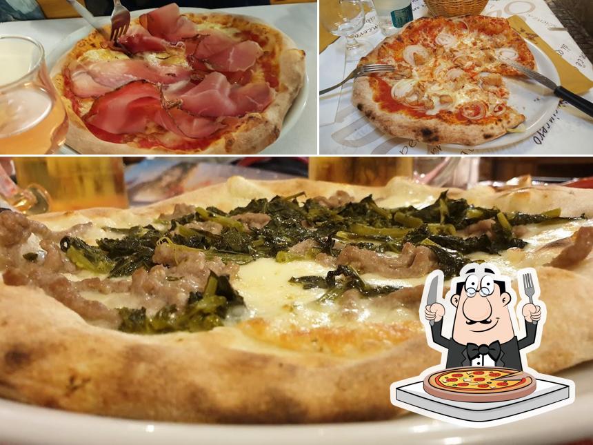 Prenditi una pizza a Ristorante - Pizzeria Le Anfore