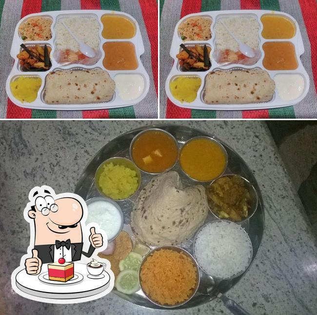 CAUVERY VEG RESTAURANT (PUNJABI KHANA) offers a selection of sweet dishes