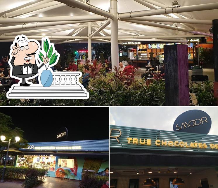 The exterior of Smoor