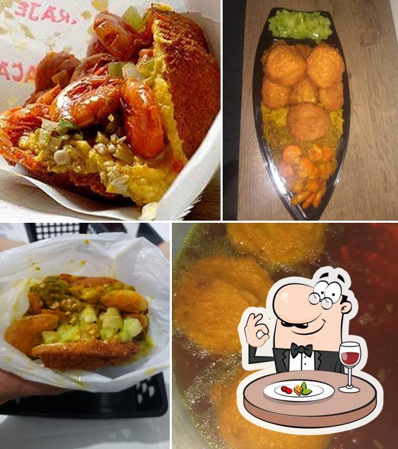 Comida em ACARAJÉ TEMPERO BAIANO