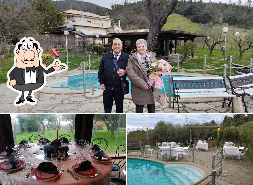 La interni e cibo del ristorante