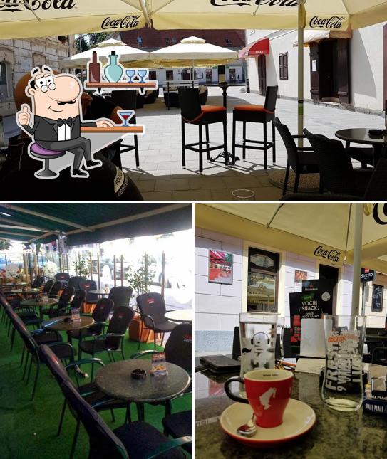 Siediti a un tavolo di Caffe Bar Antonio