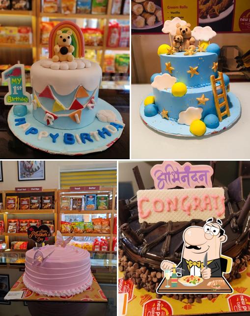 Food at New Poona Bakery & Creamy Cafe