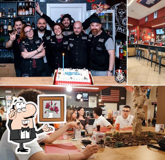 Siediti a un tavolo di COAST AMERICAN