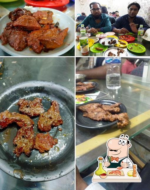 Try out seafood at Golden Shahi Kabab Center