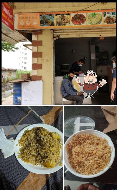 Take a look at the image depicting food and interior at Kolkata Durbar