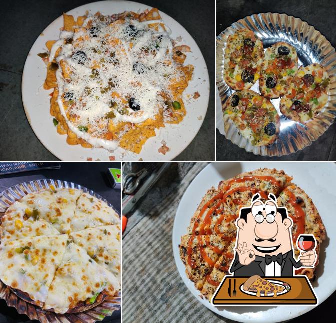 Pick pizza at Friends cafe