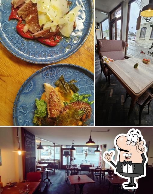 Dai un'occhiata agli interni di Frogs & Roses Tapas y Arroces