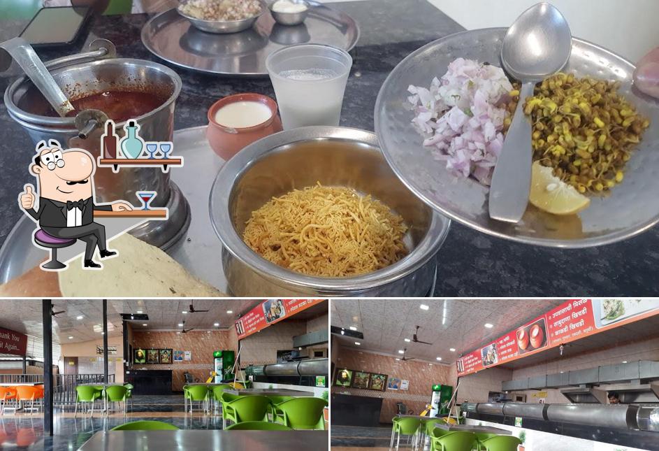 The photo of interior and food at MULSHITIL SUPRASIDDHA KAILAS HANDI RASSA MISAL