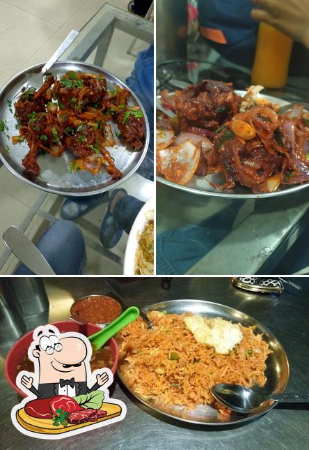 Try out meat meals at Shristi Complex (Apna Bazaar) Pune Sub Area, Saanjha Choolah