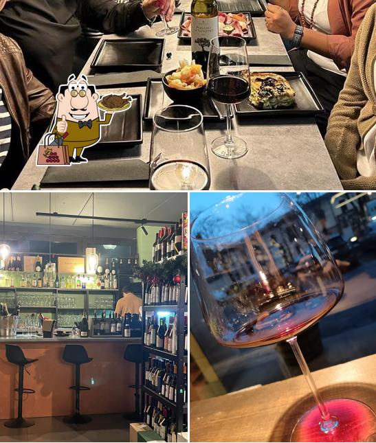 Assaggia il vino di Vino e Vino