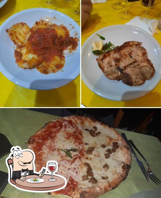 Cibo al Ristorante Pizzeria New Smile